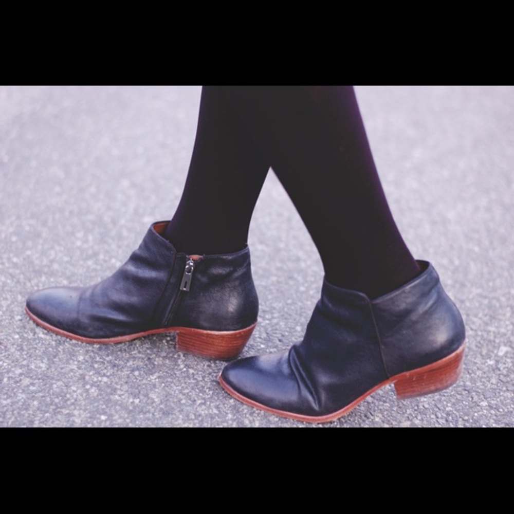Sam Edelman Petty booties, 9.5, very nice!